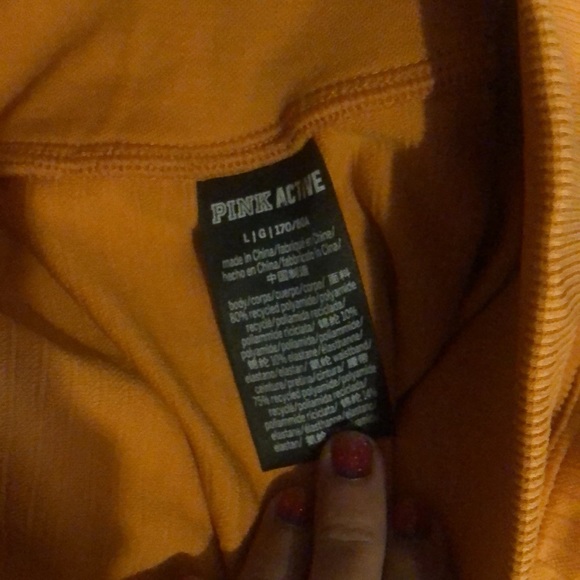 VS pink active leggings size large - Picture 5 of 5